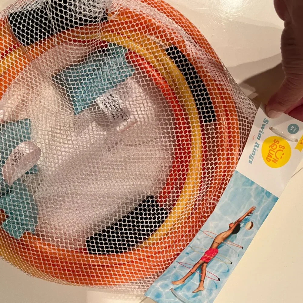 Swing Rings- Swim Through Them!  (2 Packs / 3 Rings Per Pack)  (new)‎ (kids)